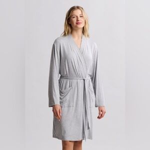 NWT Barefoot Dreams Malibu Collection Heather Gray Short Soft Jersey Robe, Large